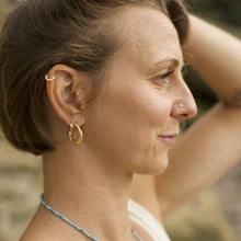 Load image into Gallery viewer, Swirl hoops