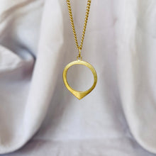 Load image into Gallery viewer, Nerina