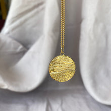 Load image into Gallery viewer, Golden inlet