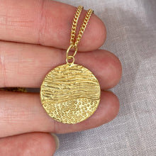 Load image into Gallery viewer, Golden inlet