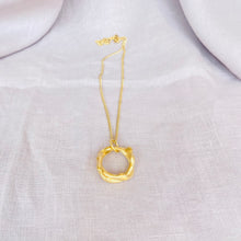 Load image into Gallery viewer, Flow