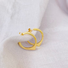 Load image into Gallery viewer, Nerina hoops