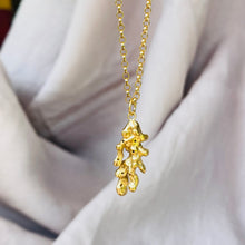 Load image into Gallery viewer, Coralia