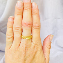 Load image into Gallery viewer, Sandwhispers ring