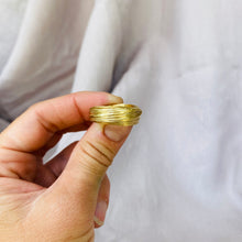 Load image into Gallery viewer, Ripple ring