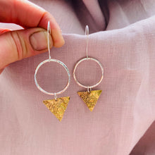 Load image into Gallery viewer, Medium healing hoops