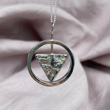 Load image into Gallery viewer, Earth-Water reversible necklace