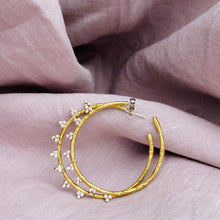 Load image into Gallery viewer, Goddesses Crown