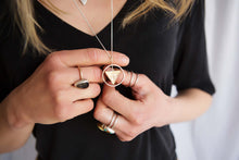 Load image into Gallery viewer, Earth-Water reversible necklace