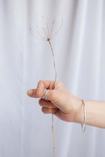 Load image into Gallery viewer, Cuddle 'n' Kiss ring