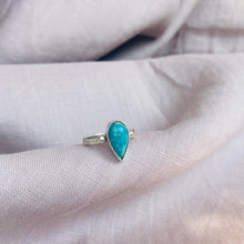 Load image into Gallery viewer, Pear shaped Turquoise ring
