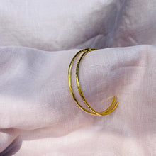 Load image into Gallery viewer, Brass hammered hoops
