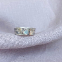 Load image into Gallery viewer, Moonstone ring

