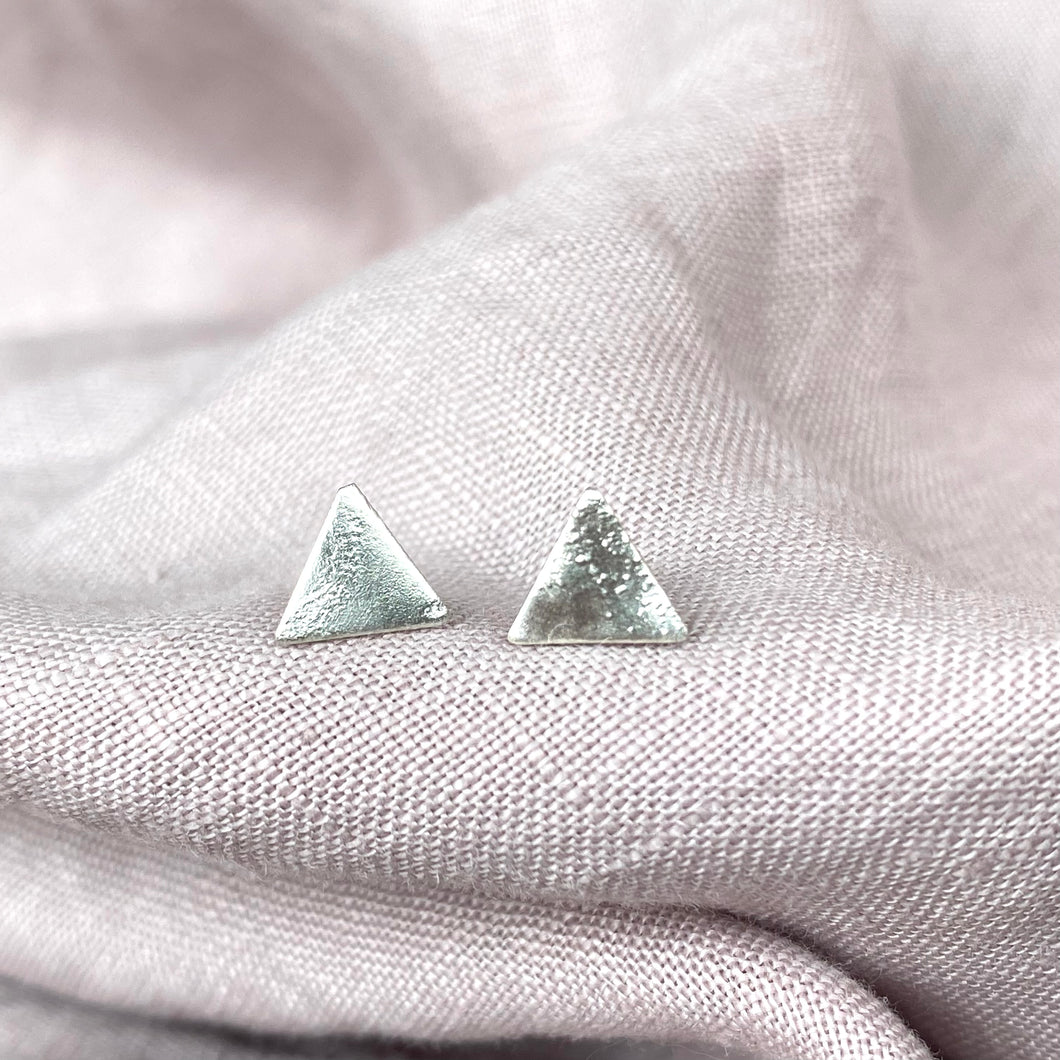 Triangle water silver studs